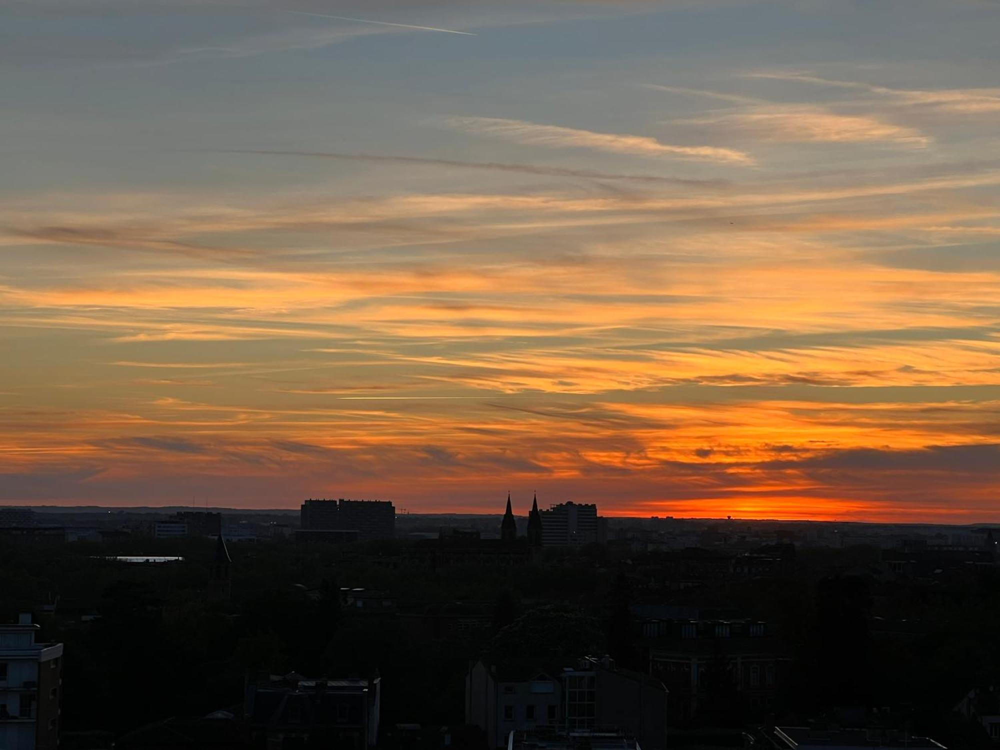 Sunset Duplex - Grand-Rond, Jardin Des Plantes, Centre-Ville, 2 Bdrs 60M2, Ac, Free Public Car Park 200M Away, Netflix - T3 60M2 Avec Clim, Parking Public Gratuit A 200M Tuluza Zewnętrze zdjęcie