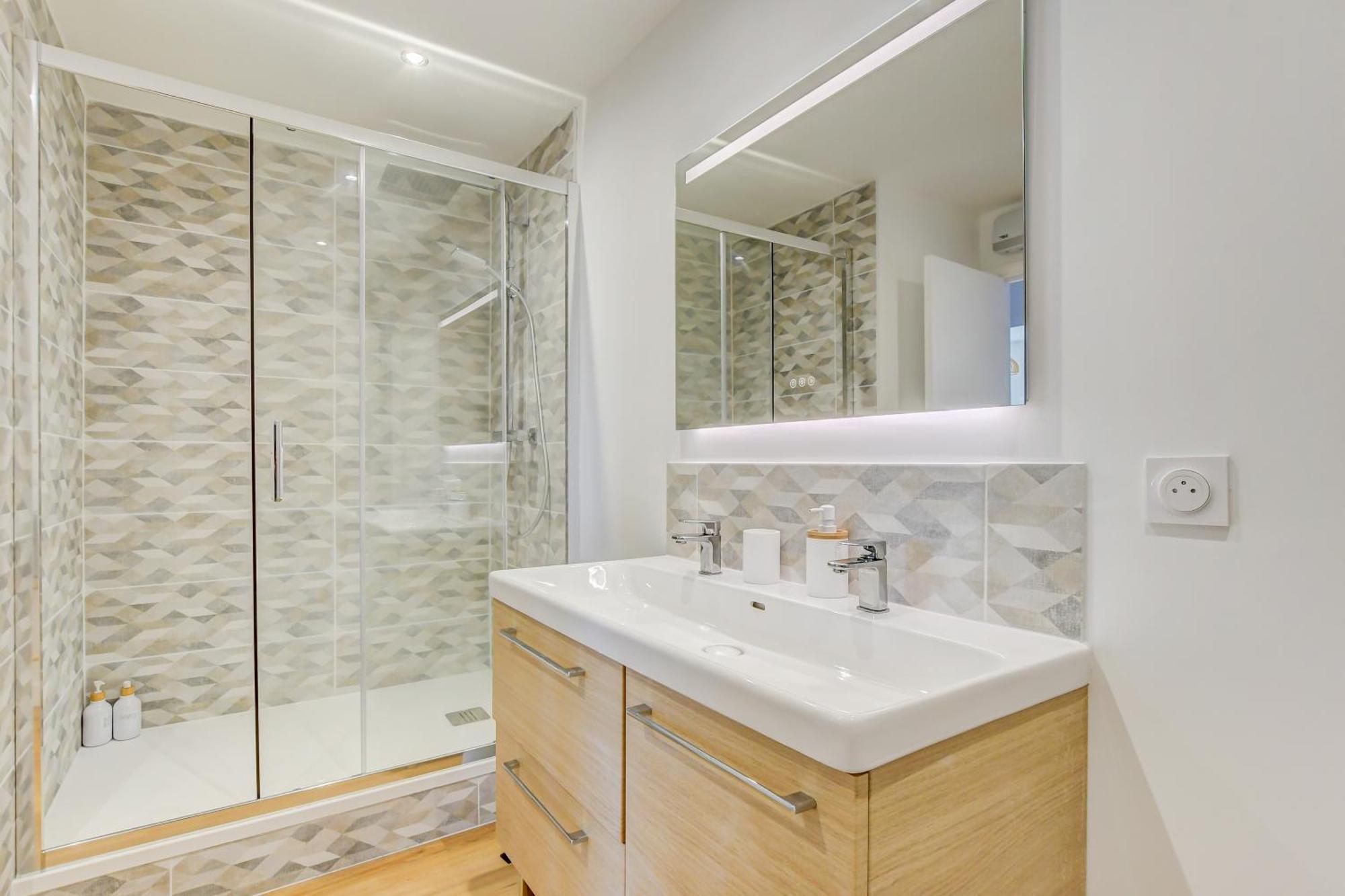Sunset Duplex - Grand-Rond, Jardin Des Plantes, Centre-Ville, 2 Bdrs 60M2, Ac, Free Public Car Park 200M Away, Netflix - T3 60M2 Avec Clim, Parking Public Gratuit A 200M Tuluza Zewnętrze zdjęcie